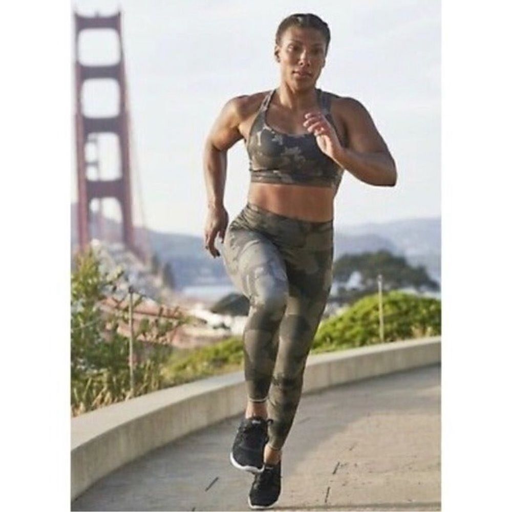 Athleta Run Free Camo 7/8 Tight Arbor Olive XS